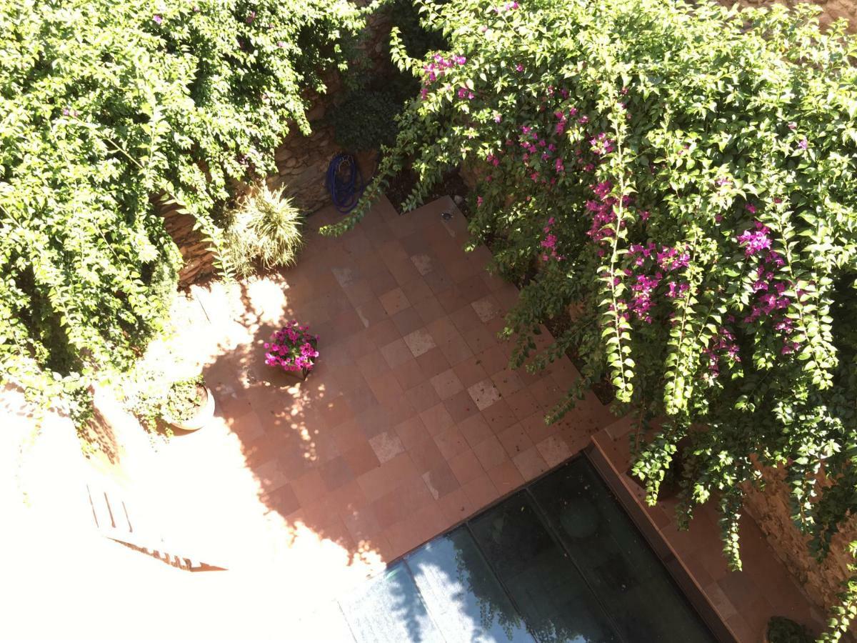 Hotel Calabria La Garriga Exterior photo